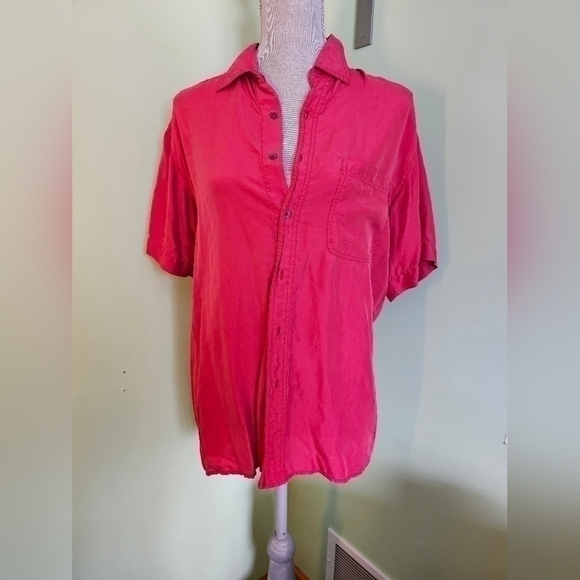 ROBERT STOCK Other - Robert Stock Button Up Shirt Large 100% silk short sleeve shirt
